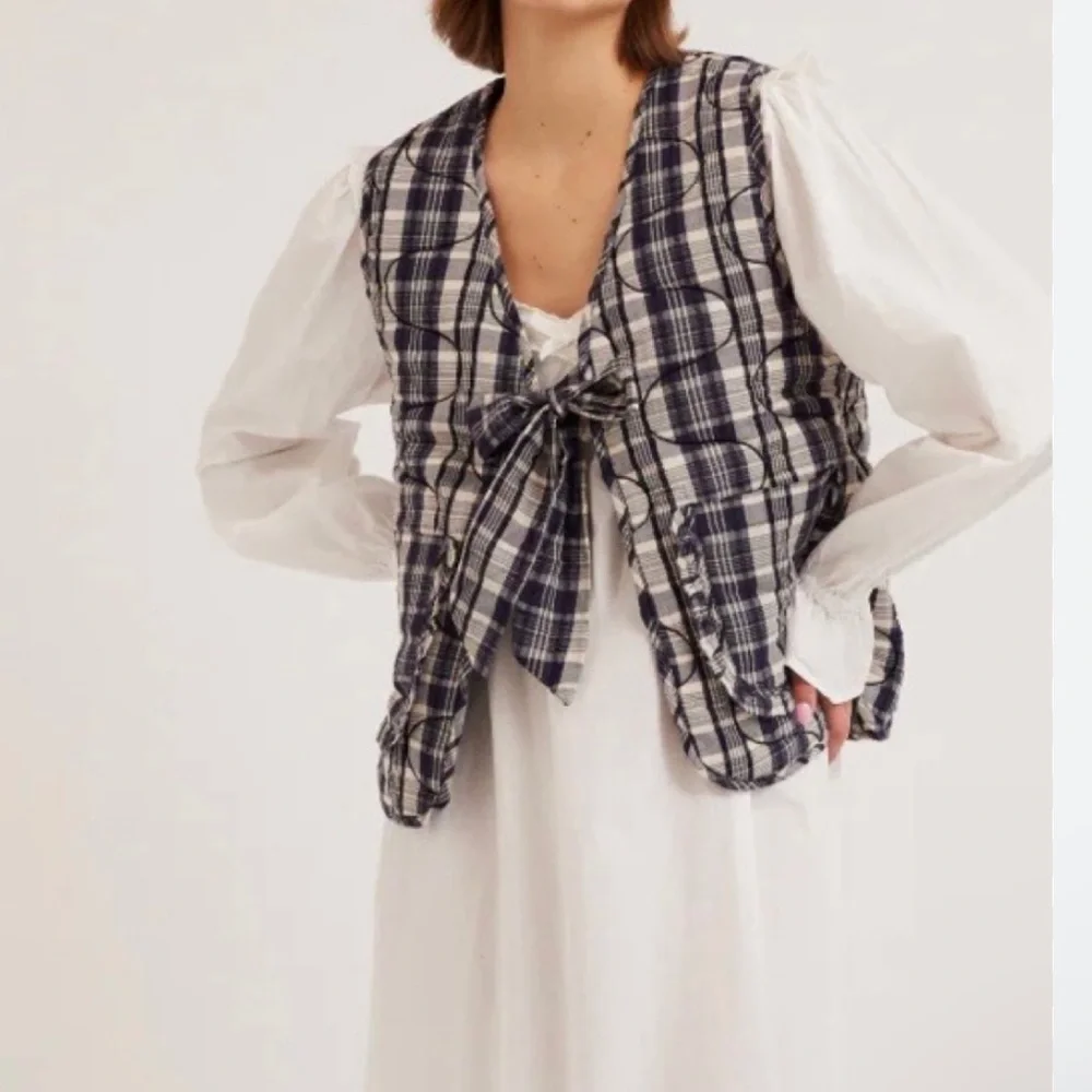 Damson Madder plaid quilted bow vest - Picture 2 of 9